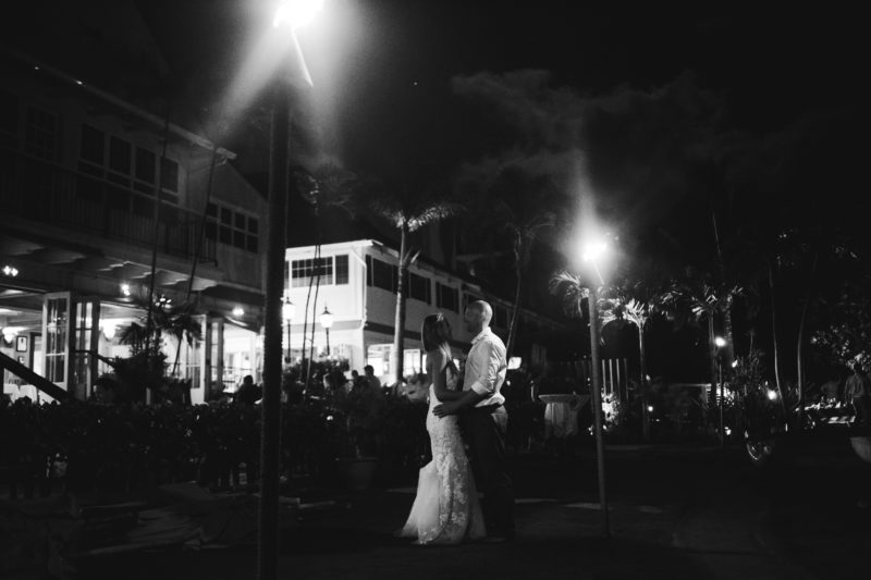 Maui_wedding_photographer_hawaii_destination_vannessa_kralovic (12).jpg